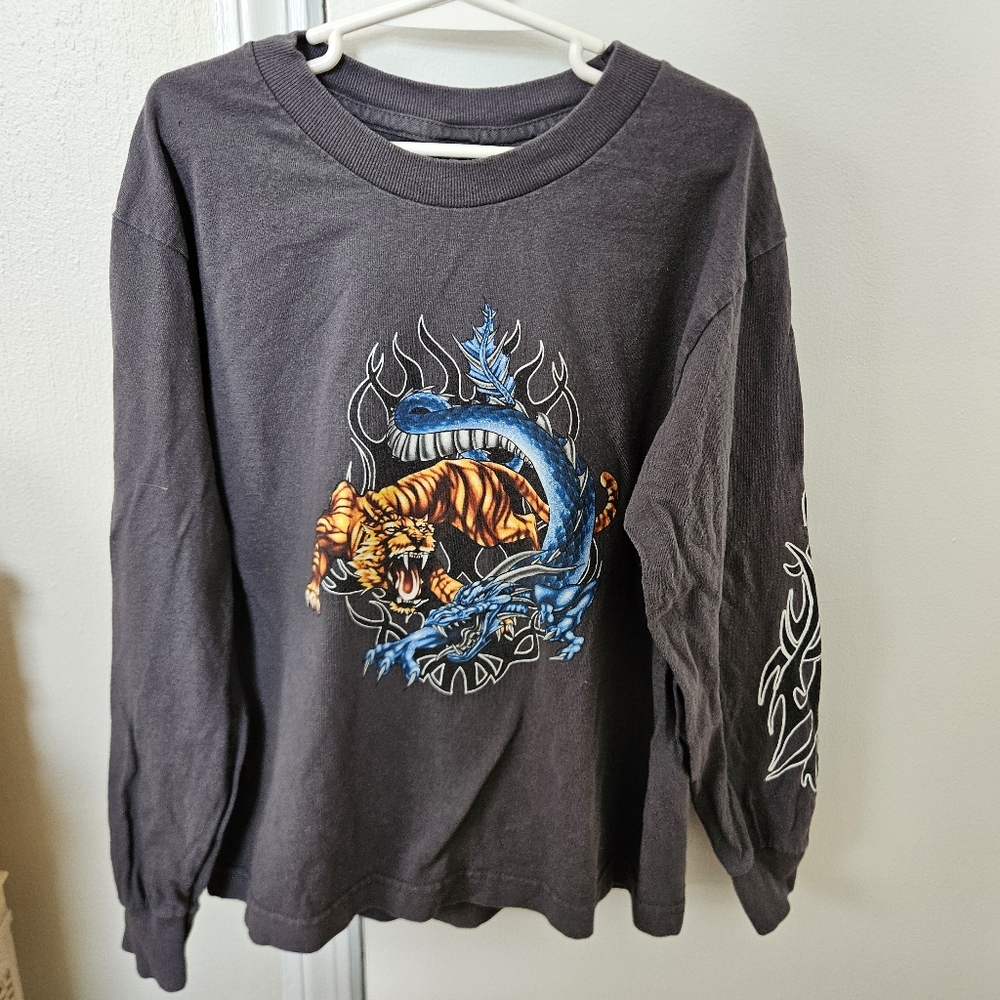 Boys Shirt 8 Vtg Y2K Graphic Dueling Dragon Tiger Flames Tattoo Cyber Grunge MMA